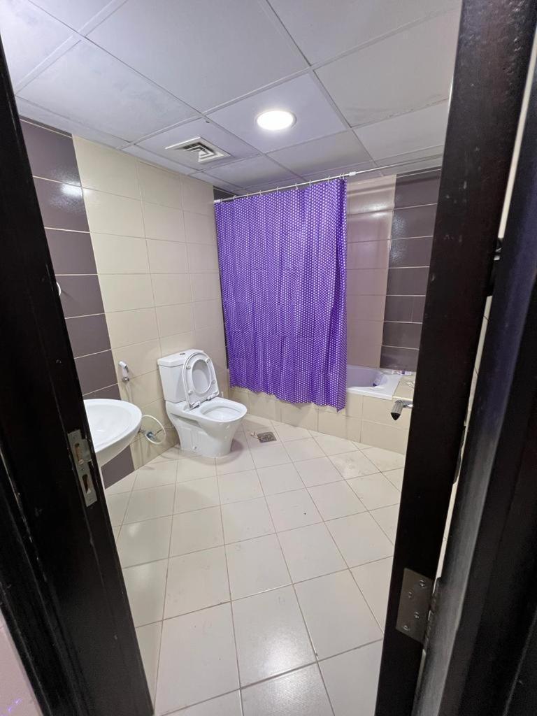 Homestay Stop Over Partition In Al Barsha 1 Near Mashreq Metro Dubai