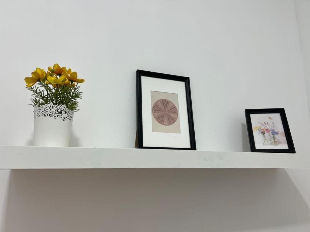 Stop Over Partition In Al Barsha 1 Near Mashreq Metro Homestay Dubai
